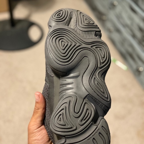 Adidas Yeezy Boost 500 